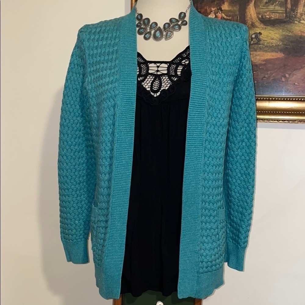 L.L. Bean Open‎ Front Teal Waterfall Sweater.  2 front pockets.  Size M. Cotton